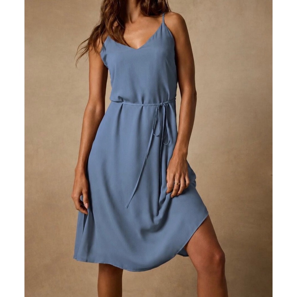 Lulus Camila Dusty Blue Sleeveless Sheath Midi Dress Large V-Neck Tie Waist‎ NWT